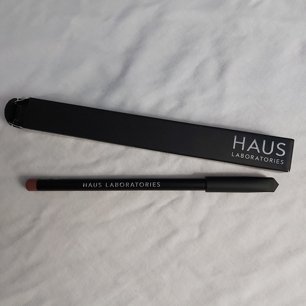 BNIB haus laboratories RIP lip liner (Myth)